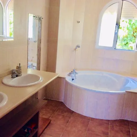 Valencia, Villa, Piscina Privada, Junto A-7 Cerca De Playas, Aeropuerto, Cheste * Torrent (Valencia)