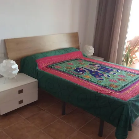 Valencia, Villa, Piscina Privada, Junto A-7 Cerca De Playas, Aeropuerto, Cheste Holiday home *