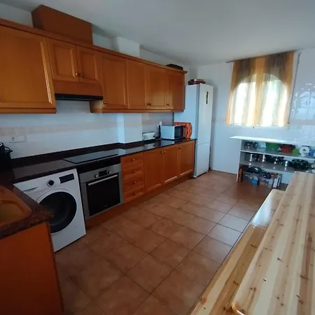 Holiday home Valencia, Villa, Piscina Privada, Junto A-7 Cerca De Playas, Aeropuerto, Cheste
